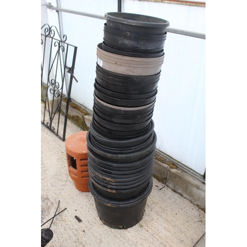 534 - PLANT POTS AND COWLING  NO VAT