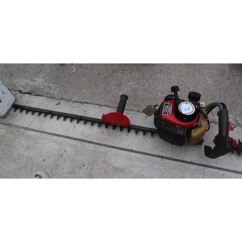 60 - DANARM HEDGE CUTTER - NO VAT