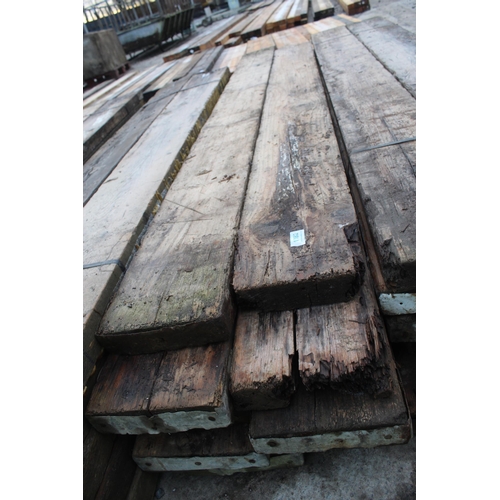 1082 - 10 PLANKS 8 FT LONG 9 X 2  NO VAT