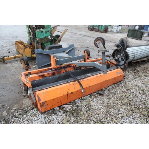 234 - B & B TRACTORS BEMA SIERES 25 SWEEPING ATTACHMENT + VAT