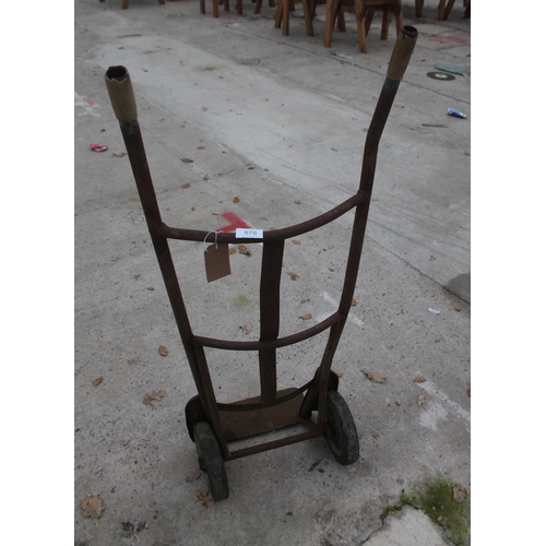 670 - SACK TRUCK  NO VAT