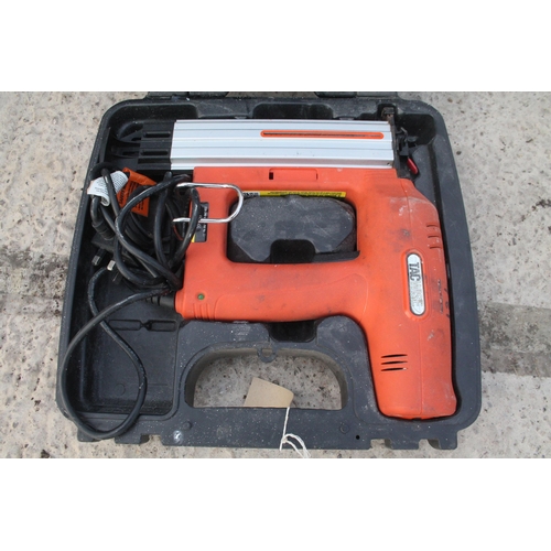 803 - TACKWISE NAILER  + VAT