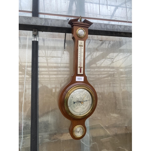 1511 - A VINTAGE OAK CASED WALL BAROMETER