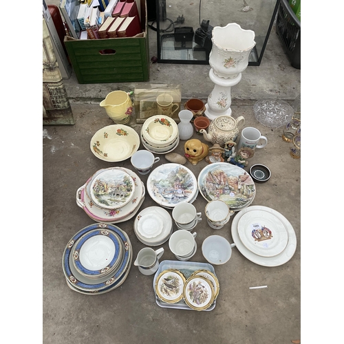 1880 - AN ASSORTMENT OF CERAMIC ITEMS TO INCLUDE A SMALL JARDINAIRE AND STAND, PLATES AND CUPS ETC