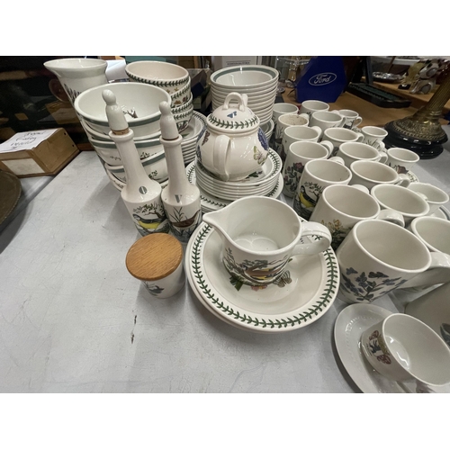 35 - A VERY LARGE QUANTITY OF PORTMEIRION WARE TO INCLUDE MUGS, CUPS AND SAUCERS, BOWLS, PLATES, TEAPOT, ... 