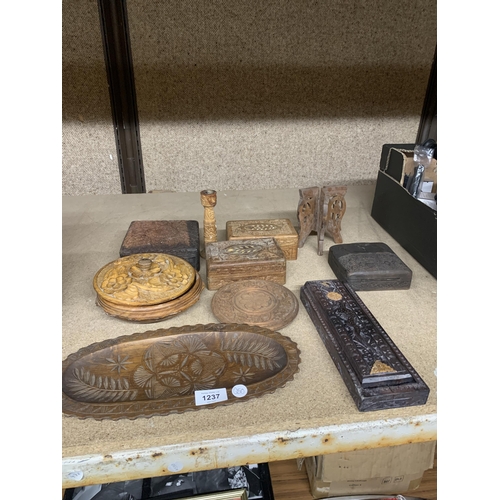 1237 - A COLLECTION OF CARVED WOODEN ITEMS, BOXES ETC