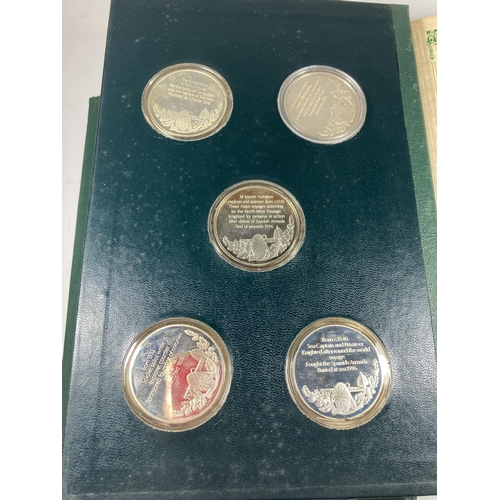 314 - THE MOUNTBATTEN MEDALLIC HISTORY OF GREAT BRITAIN AND THE SEA . THE ORIGINAL GREEN BINDER HOUSING 23... 