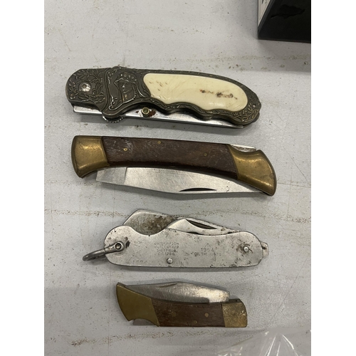 944A - FOUR VINTAGE POCKET KNIVES