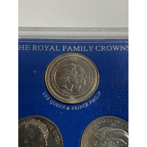 459 - A FIVE COIN SET OF THE ROYAL FAMILY CROWNS