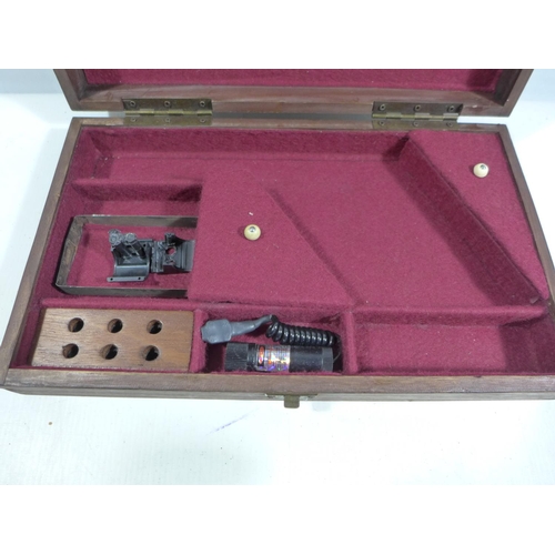 347 - A WOODEN BOX FITTED OUT FOR A 28CM WIDE PISTOL, WIDTH OF BOX 30CM, DEPTH 18CM, HEIGHT 6CM