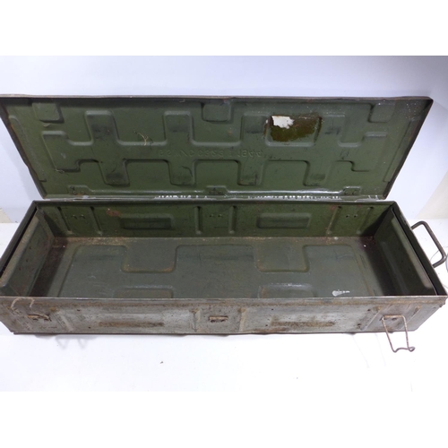 356 - A WORLD WAR II PAINTED METAL 17LB SHELL BOX DATED 1944, LENGTH 97CM