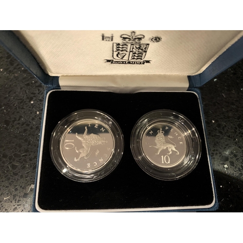 400A - UK 1992, SILVER PROOF “TEN PENCE TWO COIN SET” . BOXED WITH COA