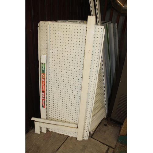 154 - LARGE QUANTITY OF RACKING  + VAT