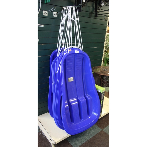 242 - 10 SLEDGES  + VAT