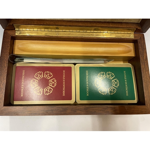 20 - A BOODLE AND DUNTHORNE BRIDGE SET IN A BURR WALNUT BOX