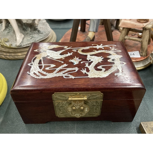 128 - AN ORIENTAL INLAID WOODEN BOX