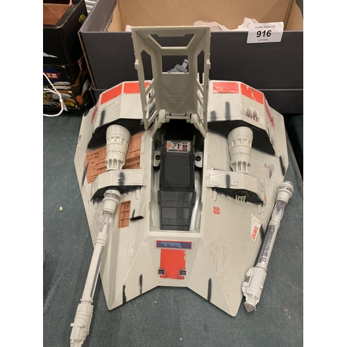 917 - A 1996 STAR WARS HASBRO SNOW SPEEDER