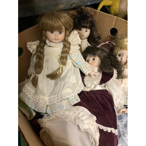 1059 - A COLLECTION OF PORCELAIN HEADED DOLLS IN COSTUMES - 7 IN TOTAL