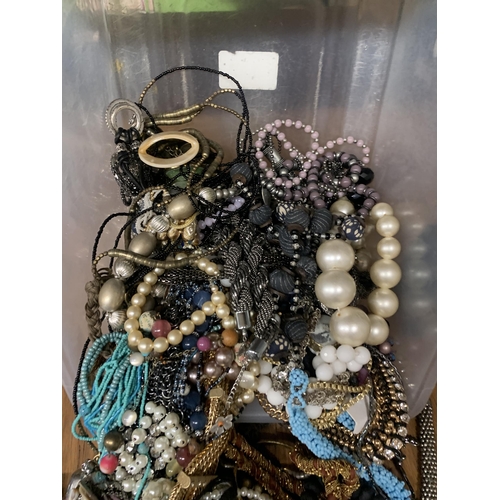 1089 - A BOX OF ASSORTED COSTUME JEWELLERY, NECKLACES ETC