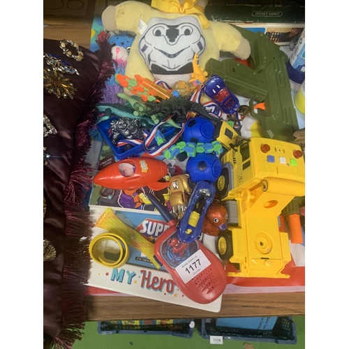 1177 - A MIXED LOT OF TOYS TO INCLUDE A PLAY-DOH MAT, SCRABBLE AND CONNECT 4, VEHICLES, PAINT, FIGURES, SOF... 