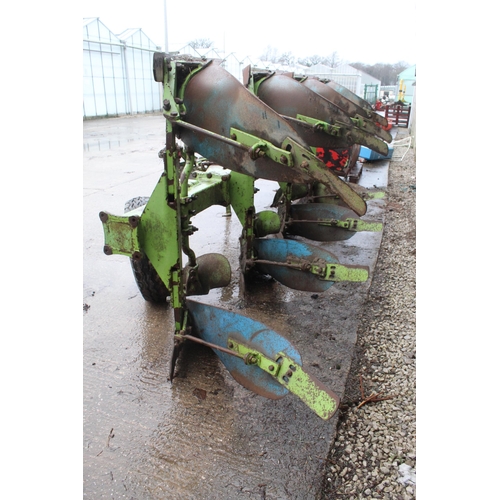 228 - DOWDSWELL 4 FURROW REVERSIBLE PLOUGH + VAT