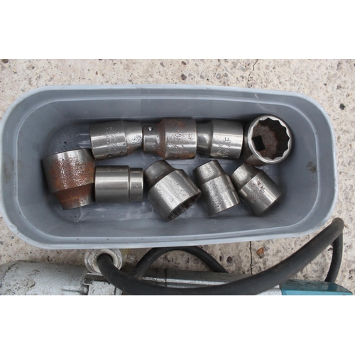 495 - THREE QUARTER SOCKET WRENCH & SOCKETS NO VAT