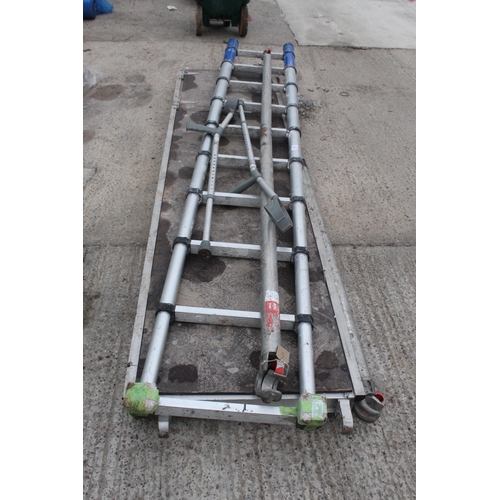 526 - LADDERS & SCAFFOLD + VAT