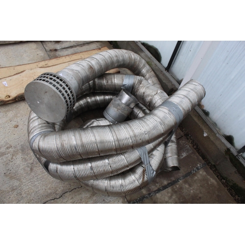 586 - ROLL OF DUCTING NO VAT