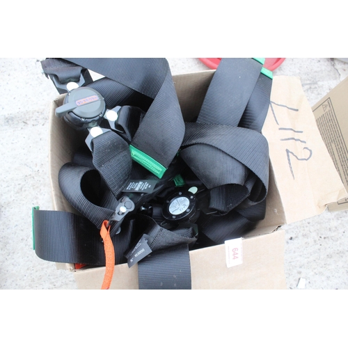 644 - 4 SECURON 4 POINT HARNESS  + VAT