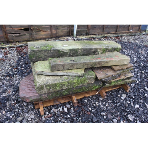 809 - PALLET OF STONE  NO VAT