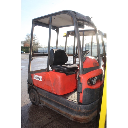 206 - LINDE P60 TOW TRACTOR 48V 6 TONNE CAPACITY + VAT