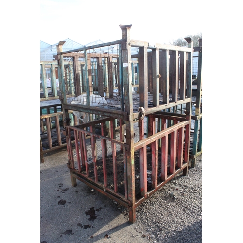 782 - 2 HEAVY DUTY STILLAGES   + VAT