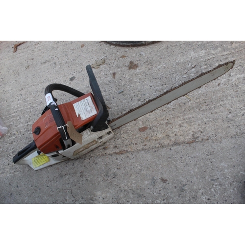 852 - A  GAS LINE MT9999 CHAINSAW NO VAT