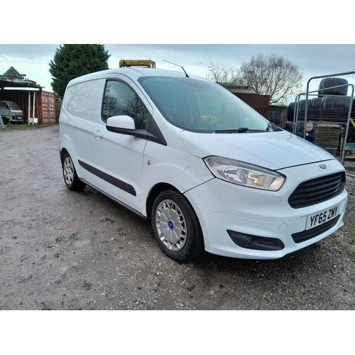 187 - FORD TRANSIT COURIER YF65ZMY MOT AUGUST 2024 RUNS & DRIVES WELL 108000 MILES NO VAT WHILST ALL DESCR... 