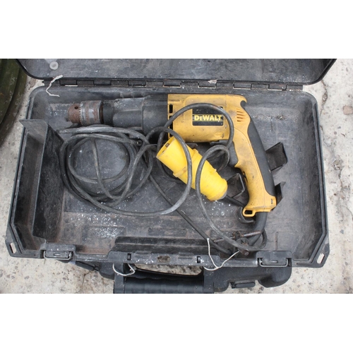 317 - JCB AND DEWALT DRILL (WORKING) NO VAT