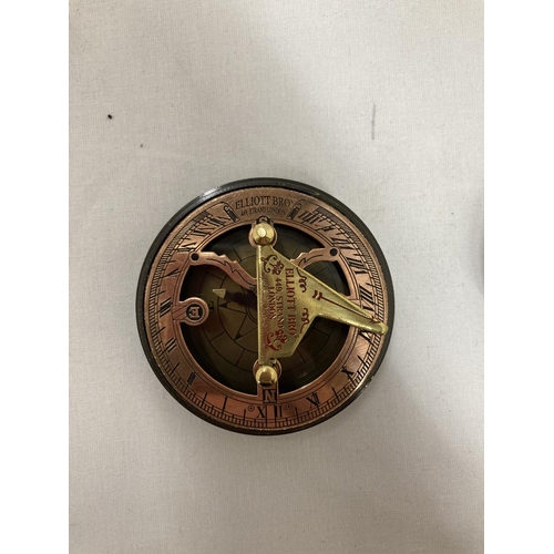 210 - A BRASS ROYAL NAVY SUN DIAL COMPASS