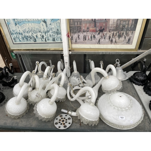 1624 - AN ASSORTMENT OF VINTAGE AND RETRO WHITE MURANO GLASS LIGHT FITTINGS AND SHADES