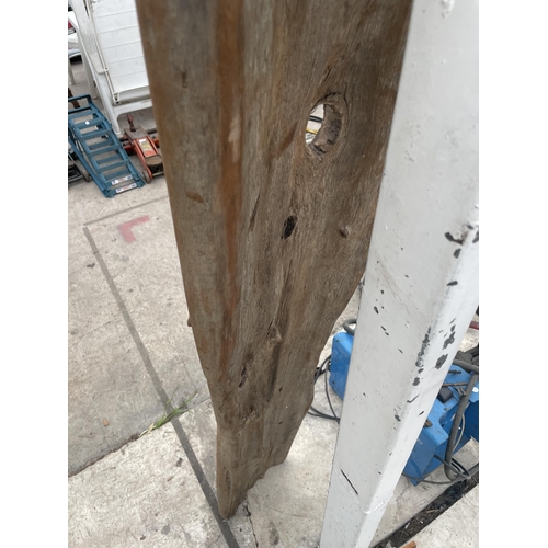 1811 - A TALL PIECE OF OAK, HEIGHT 200CM