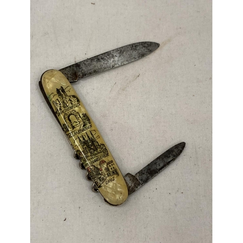 22 - A VINTAGE GERMAN SOUVENIR POCKET KNIFE