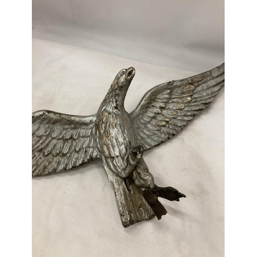 32 - AN RAF METAL EAGLE FIGURE