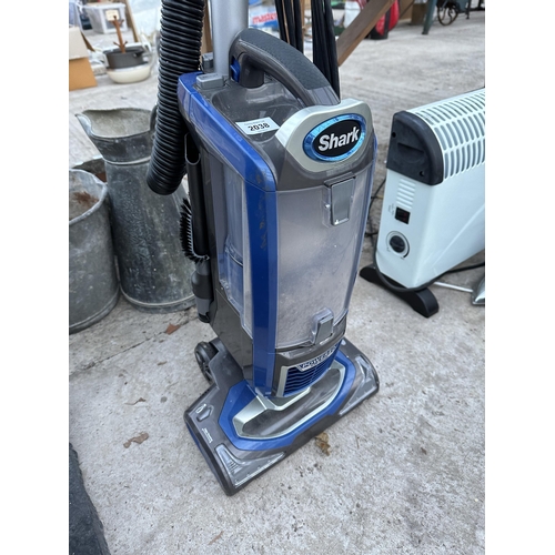 2038 - A SHARK LIFT AWAY VACUUM CLEANER