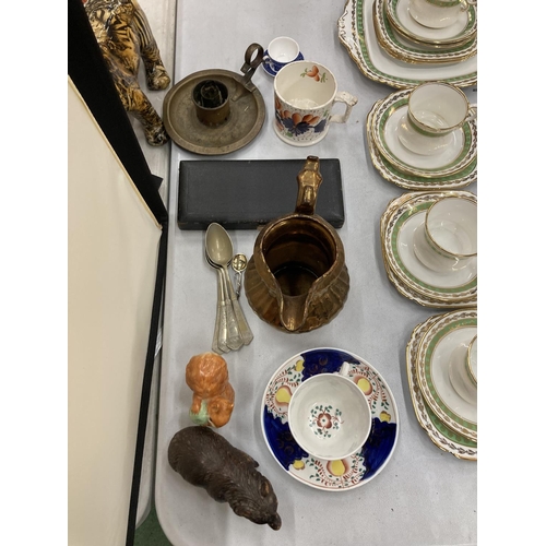 164 - A MIXED LOT TO INCLUDE A GAUDY WELSH CUP AND SAUCER, BLACK FOREST STYLE BEAR, LUSTRE JUG, BOXED SHOE... 