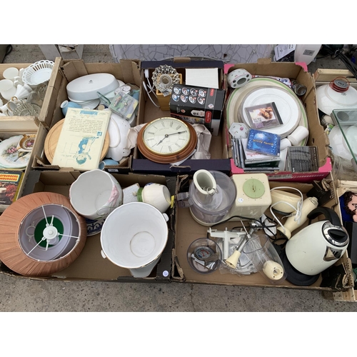 2331 - AN ASSORTMENT OF HOUSEHOLD CLEARANCE ITEMS TO INCLUDE CERAMICS AND ELECTRICALS ETC