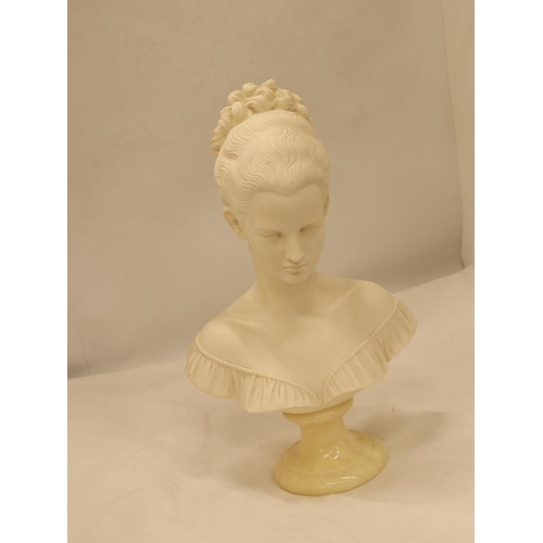 135 - A BUST OF A LADY ON A MARBLE PLINTH, HEIGHT 33CM