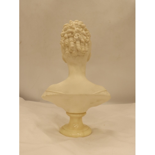 135 - A BUST OF A LADY ON A MARBLE PLINTH, HEIGHT 33CM