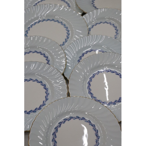 268 - A QUANTITY OF MINTON 'CHEVIOT' PATTERN PLATES TO INCLUDE DINNER, SALAD AND SIDE PLATES