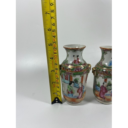 344 - A PAIR OF 19TH CENTURY CHINESE CANTON FAMILLE ROSE MINIATURE VASES WITH FIGURAL DESIGN, HEIGHT 12.5 ... 