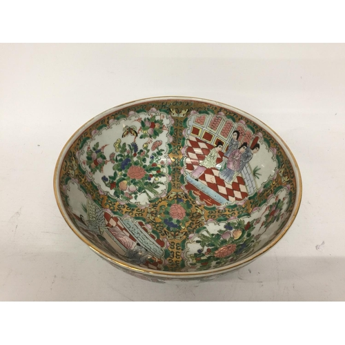 399 - A CANTON FAMILLE ROSE FOOTED BOWL - 12CM (H) 25.5 (W)