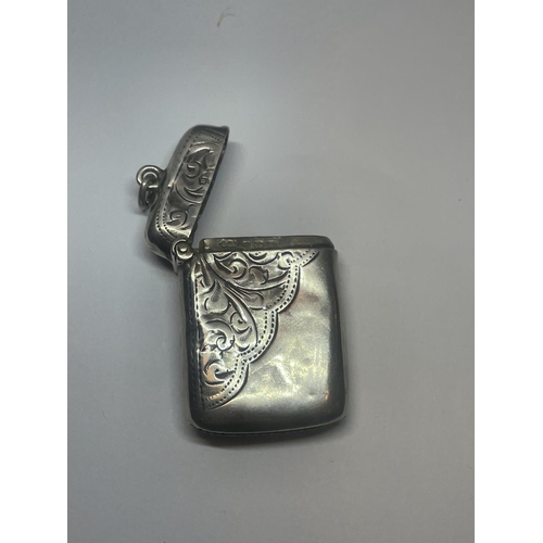 510 - A HALLMARKED BIRMINGHAM SILVER VESTA CASE