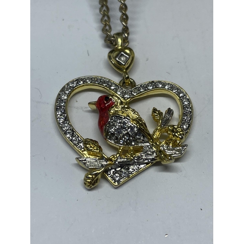 561 - A SWAROVSKI ROBIN CRYSTAL NECKLACE